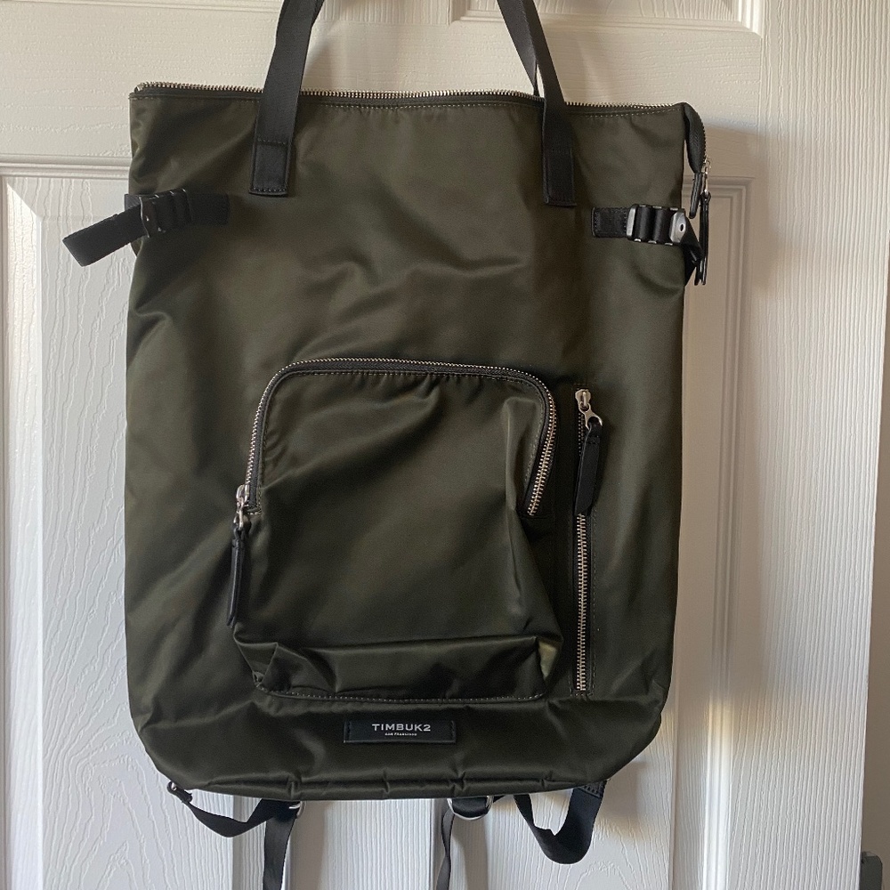 CONVERTIBLE TOTE BACKPACK